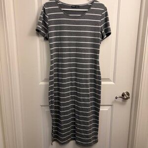 🖤 Grey & White Striped T-Shirt Midi Dress – Size XL